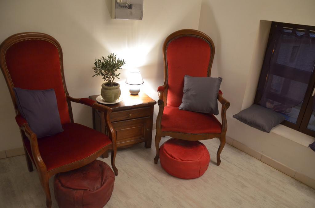 The Chez Toi Hotel Vaison-la-Romaine Room photo